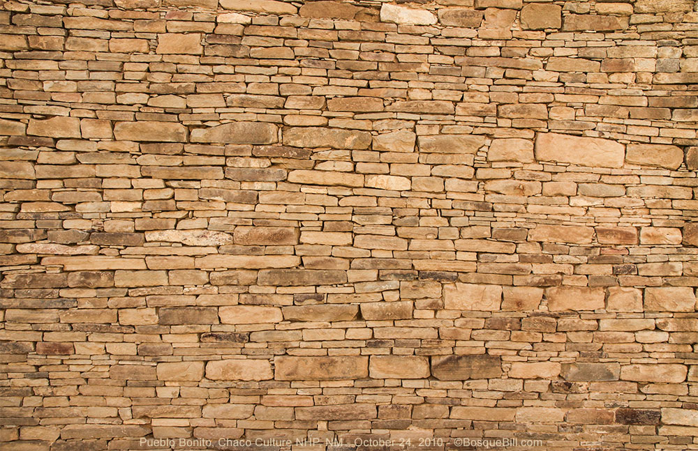 Pueblo Bonito wall